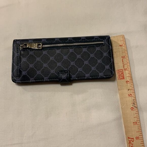 Steve Madden Slimline wallet NWOT snap closure and zipper pocket - Picture 4 of 7